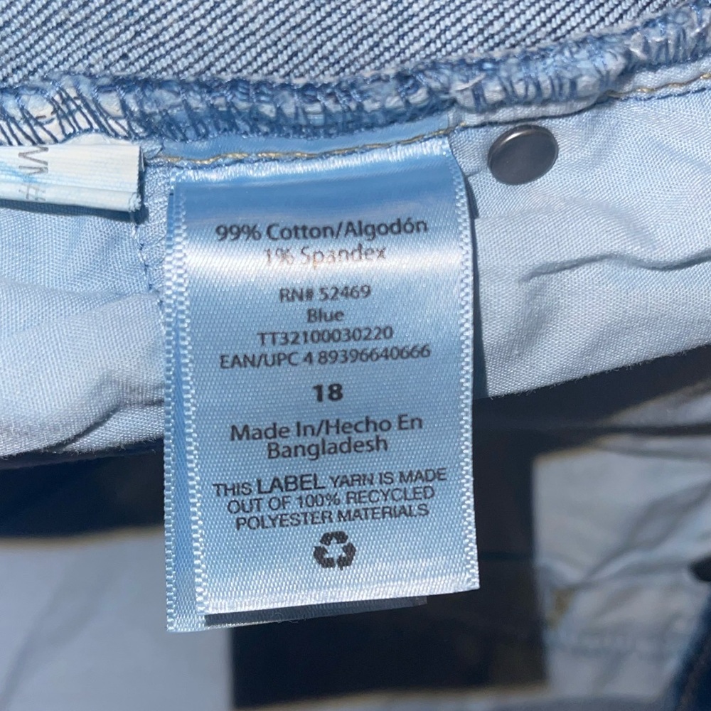 Time and Tru High Rise Jeans - Picture 4 of 5